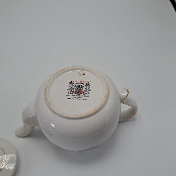 Vintage Ellgreave Genuine Ironstone Floral Teapot With Gold Trim - Picture 16 of 16